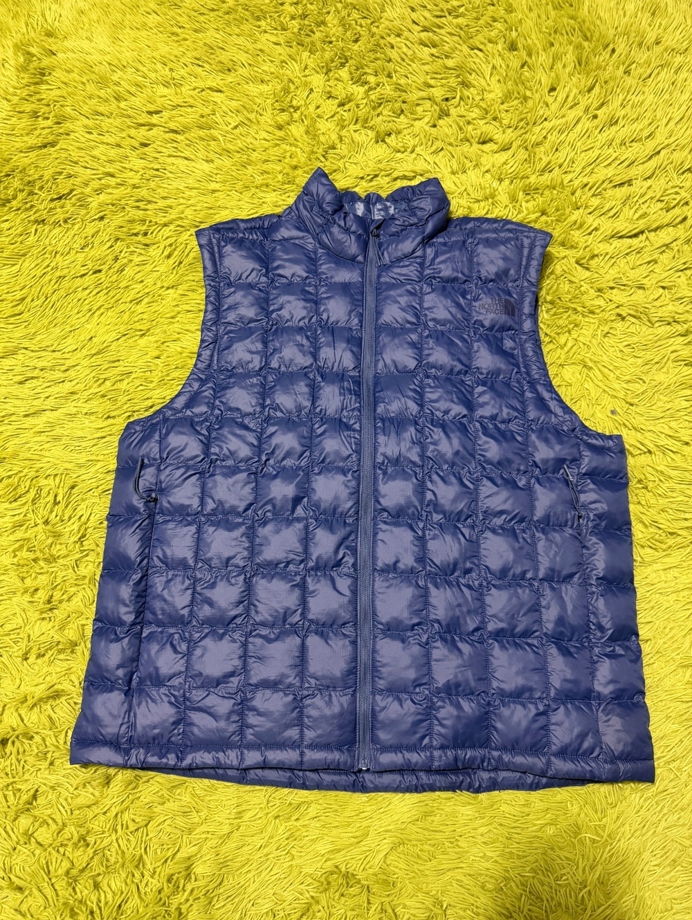 The North Face ThermoBall Eco Vest Men’s XL Navy